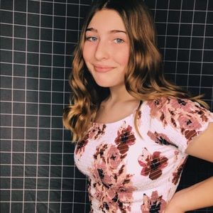 Meet your Posher, Nicole